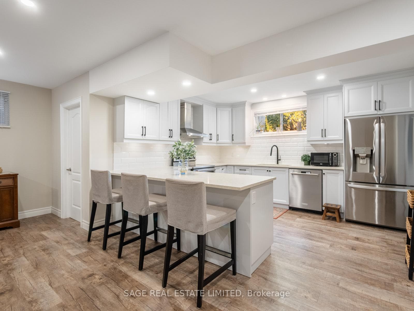 1789 Pine Grove Avenue photo 37