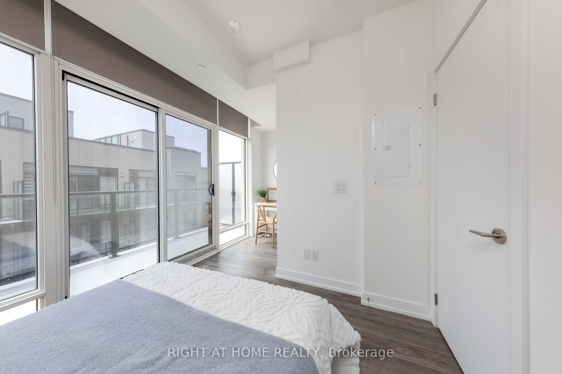 871 Sheppard Avenue Unit 33 photo 17