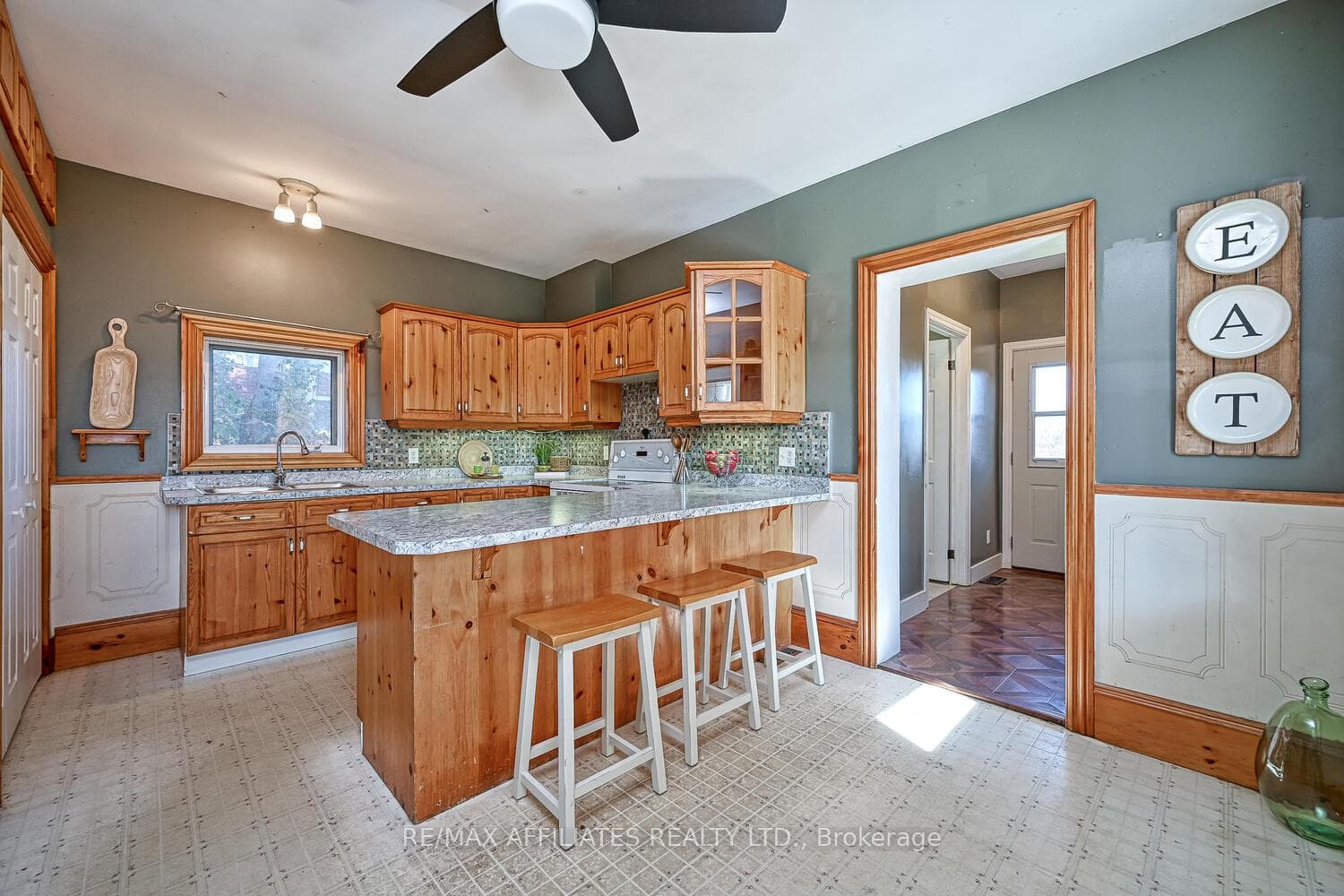 29 JOSEPH Street photo 15