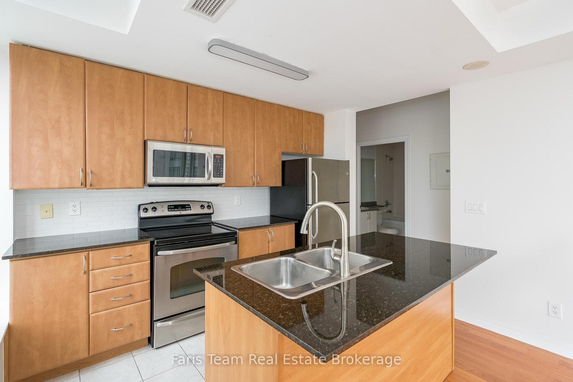225 Webb Drive Unit 1702 photo 5