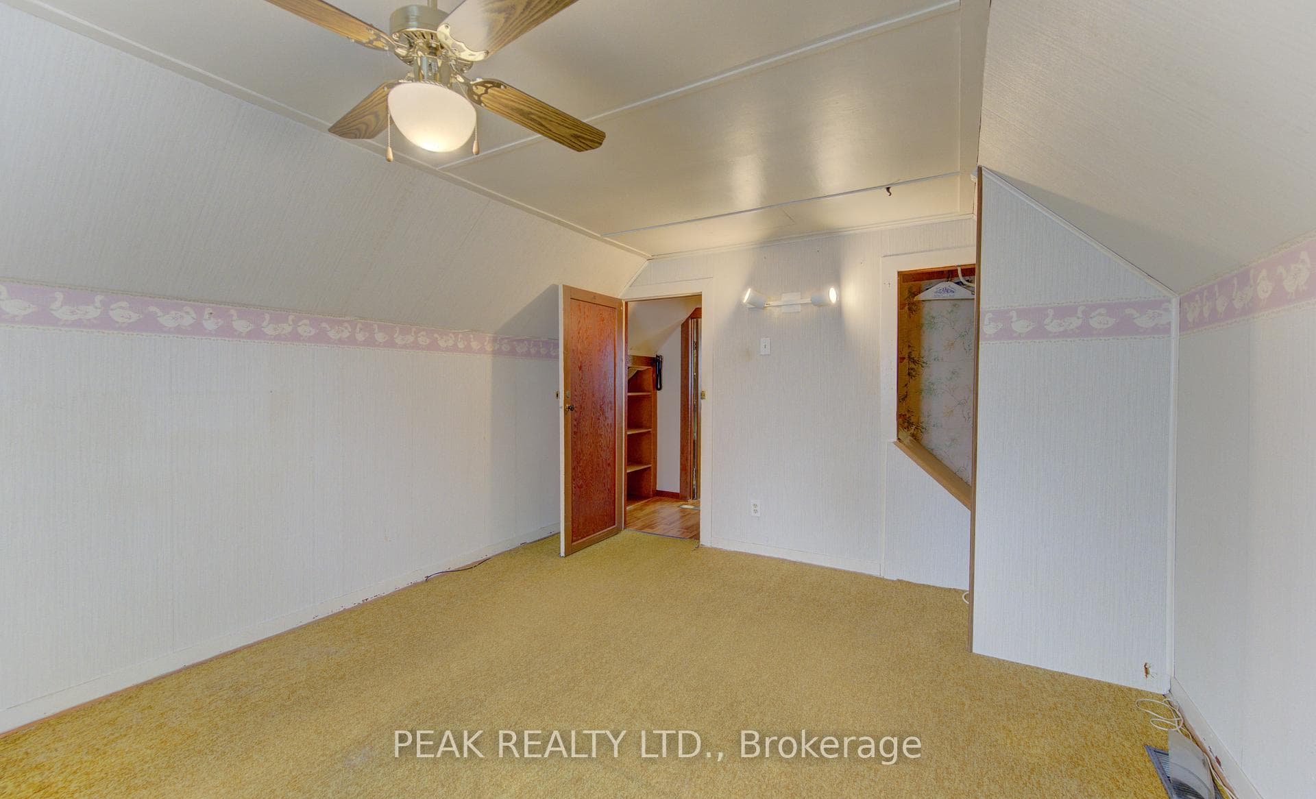386 Peel Street photo 17