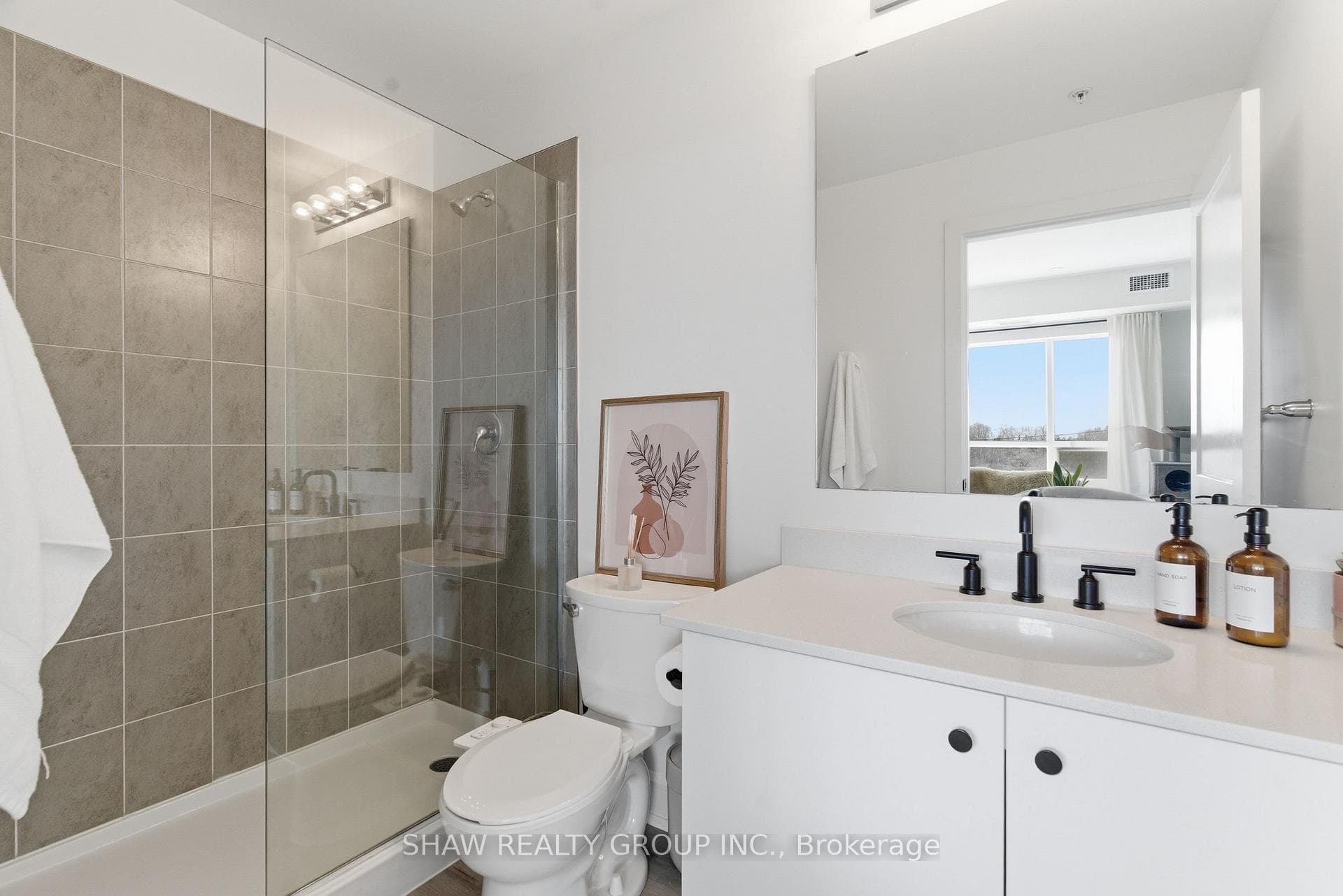 247 Northfield Drive Unit 601 photo 31