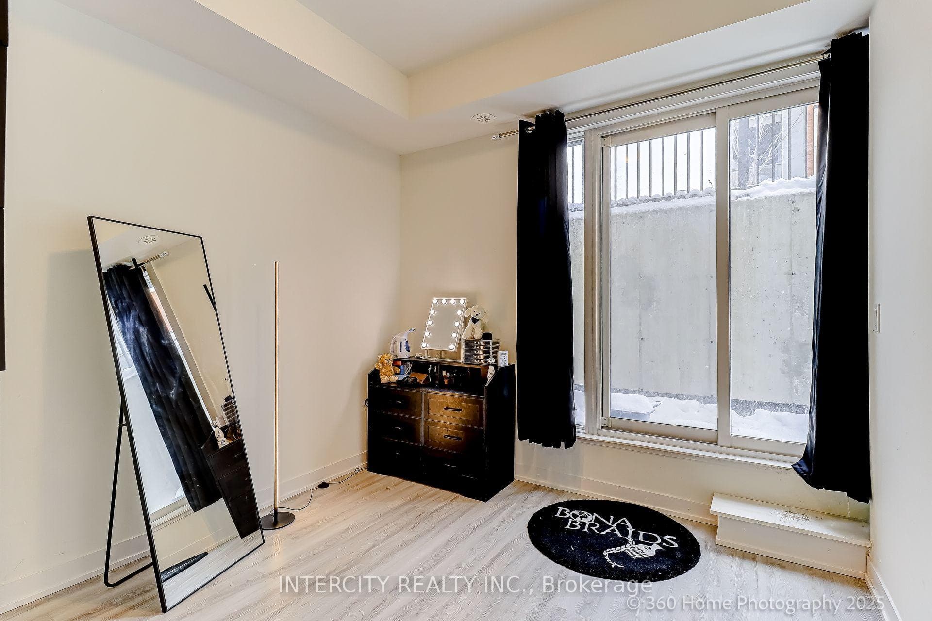 11 David Eyer Road Unit 1504 photo 21