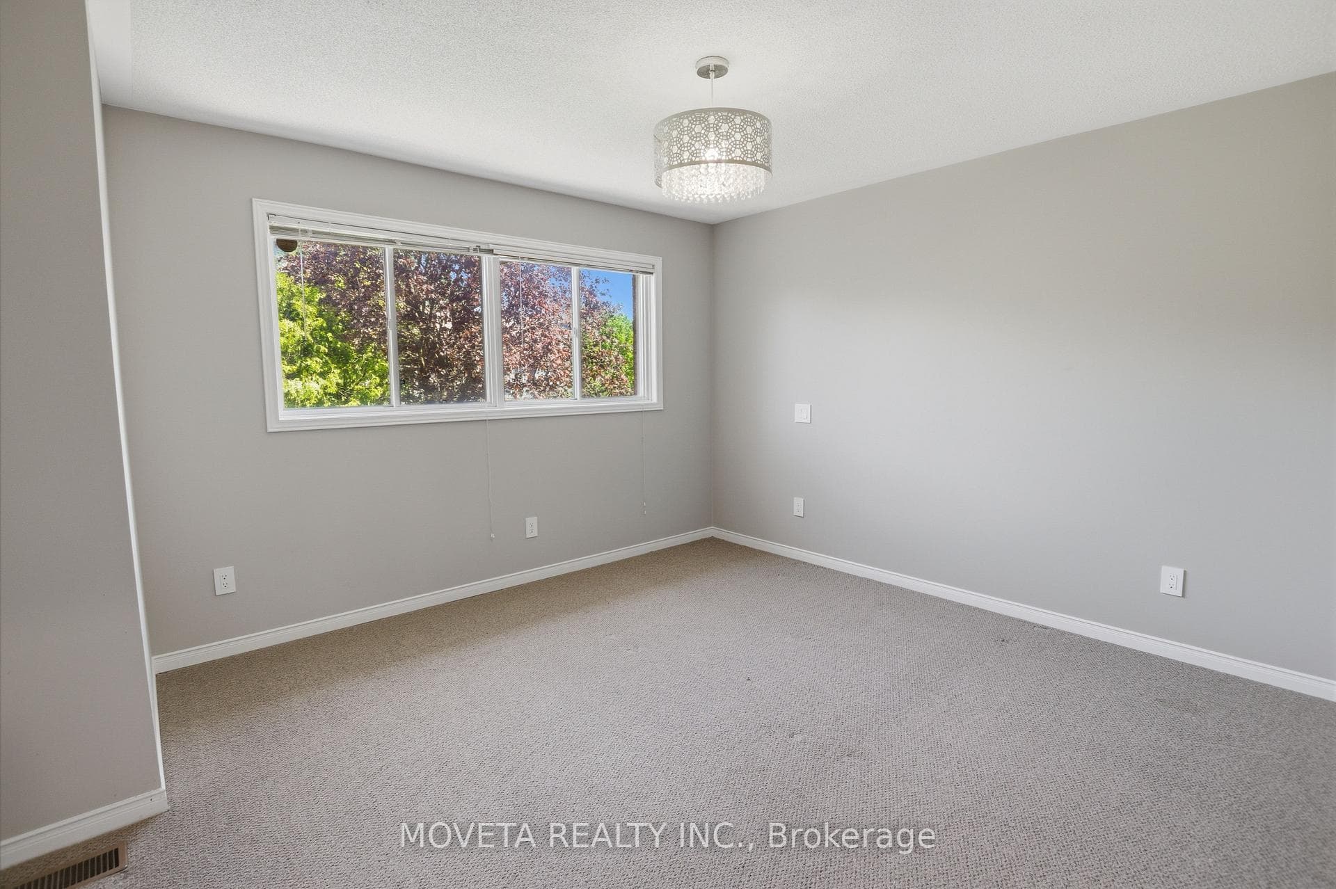 30 Briardale Place photo 45