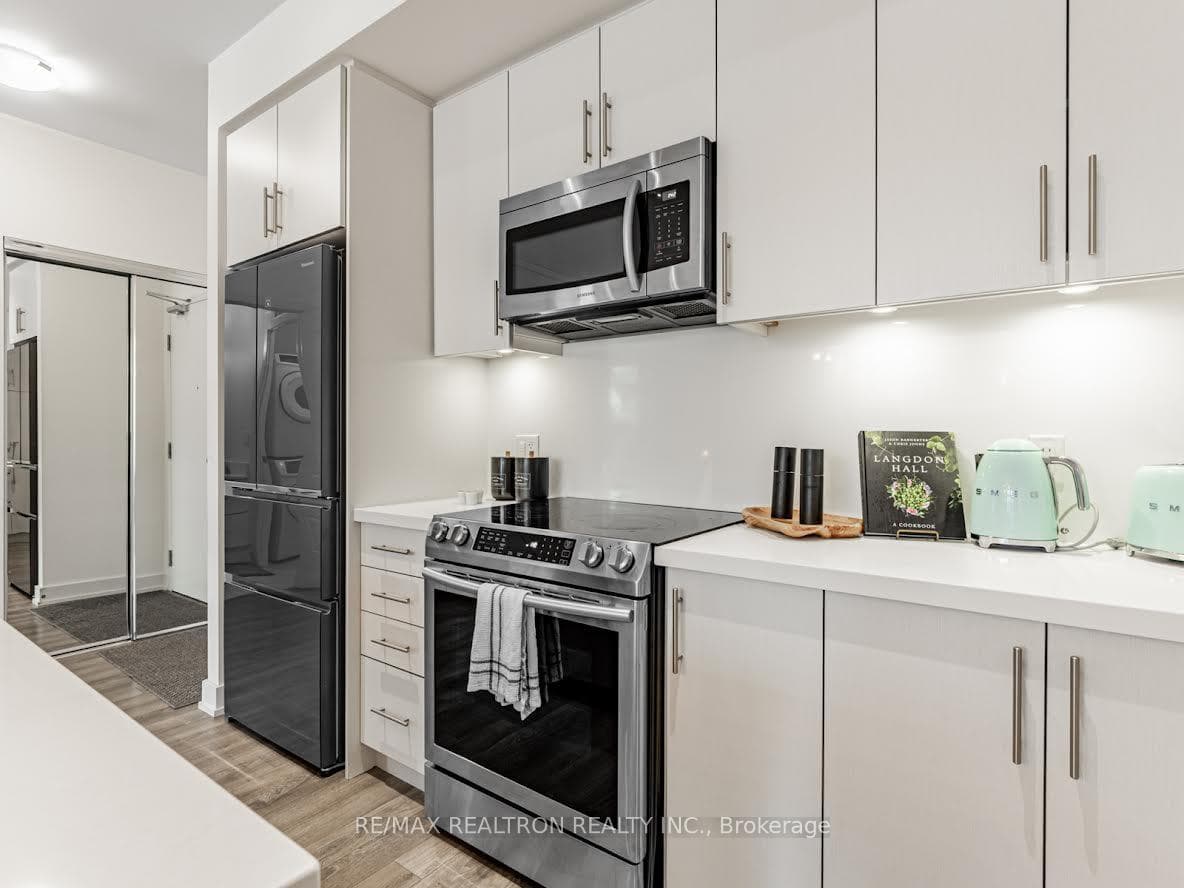 375 Sea Ray Avenue Unit 113 photo 4