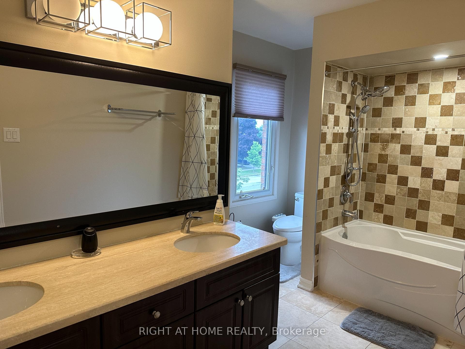 4131 Loyalist Drive Unit (Upper) photo 37