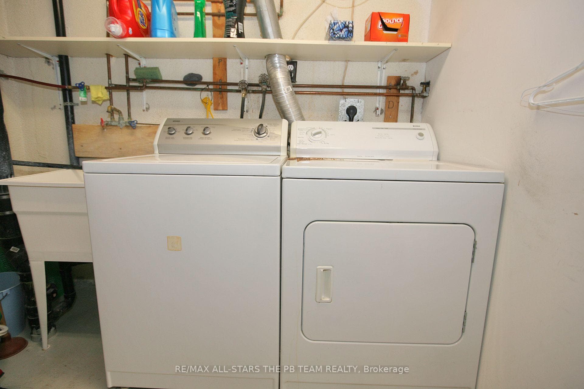 279 Apache Trail Unit Bsmt photo 11