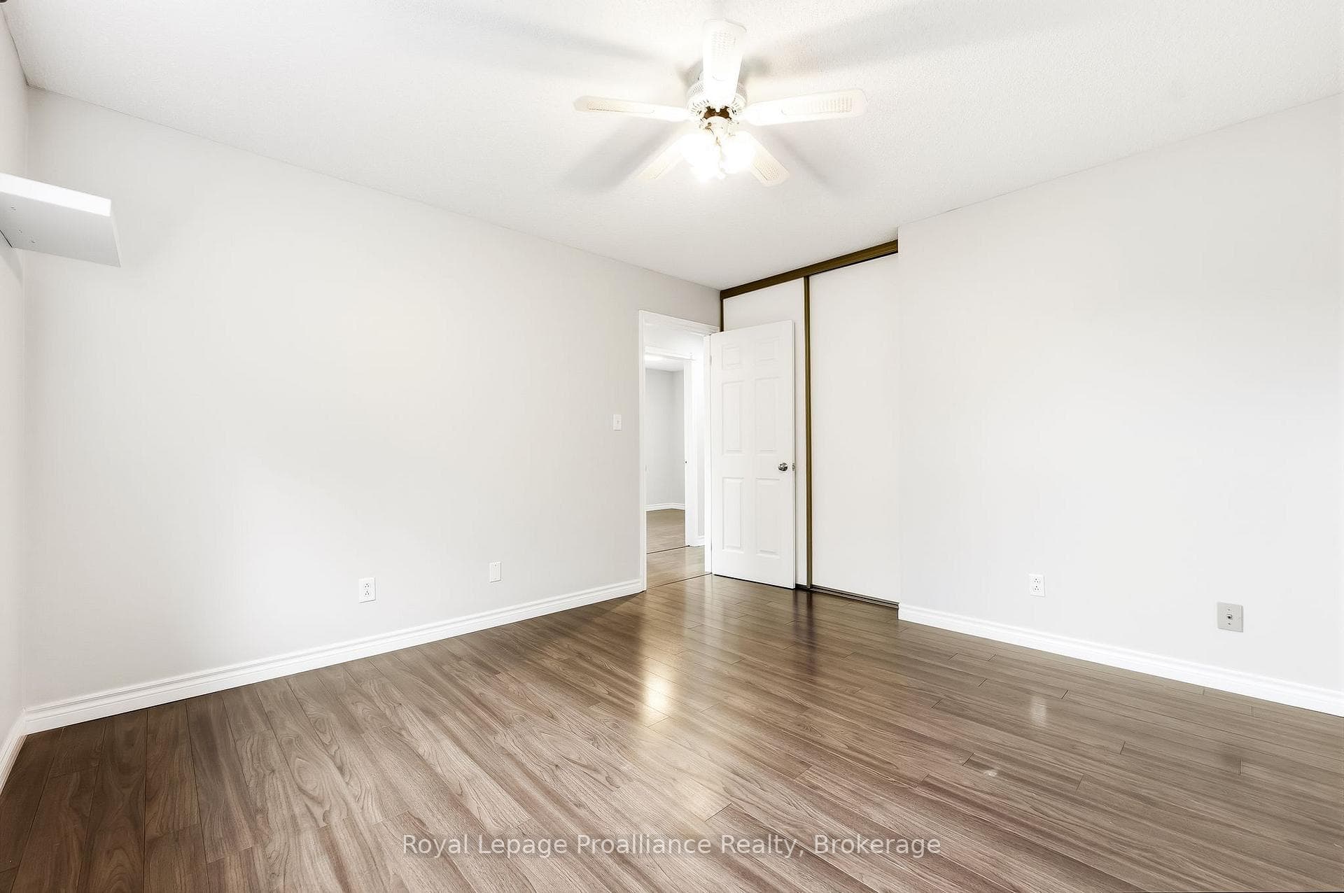158 Ontario Street photo 23