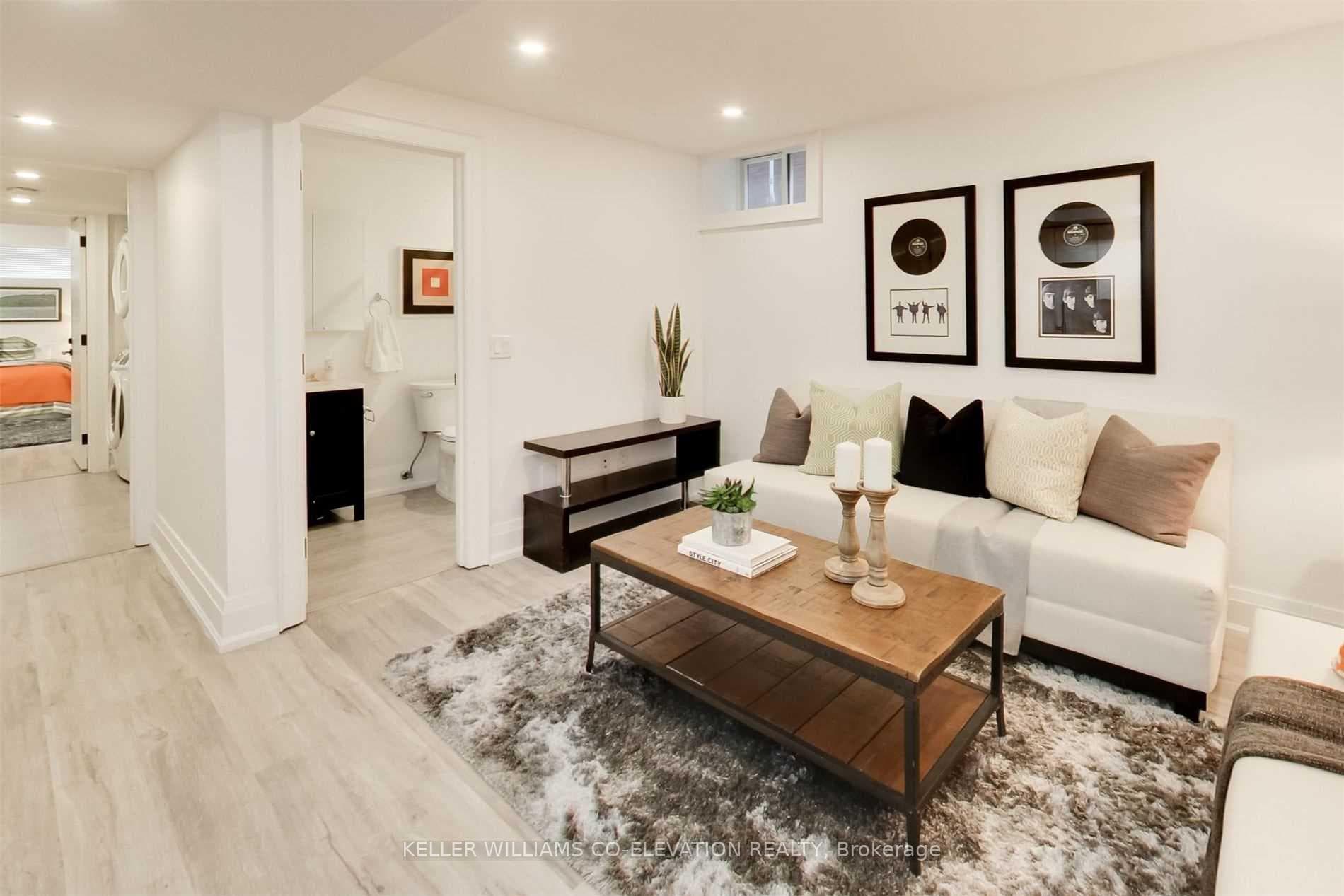 145 Humewood Drive Unit Lower photo 5