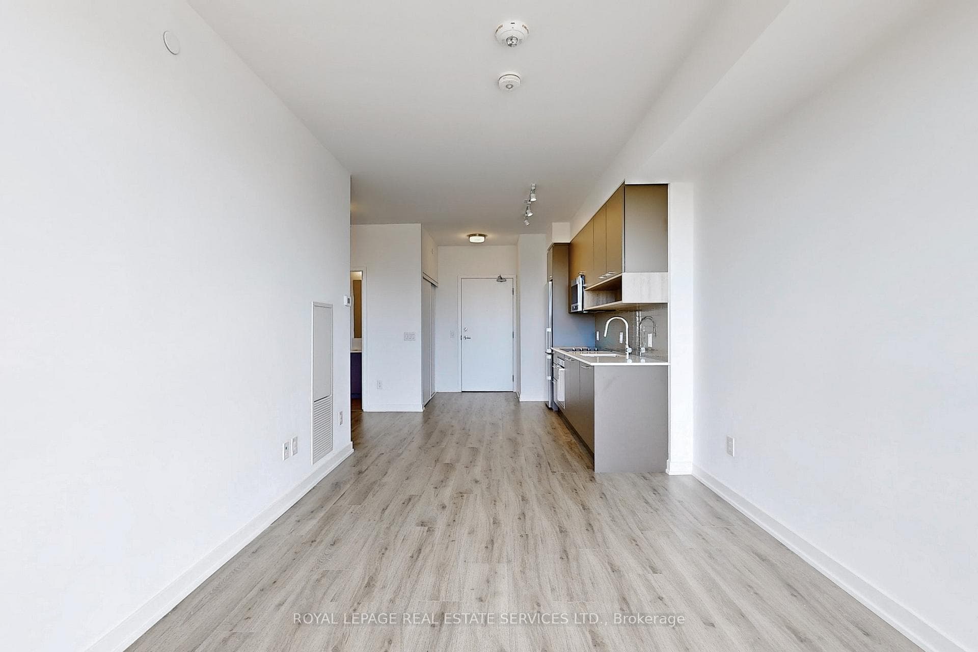 3005 Pine Glen Road Unit 412 photo 11