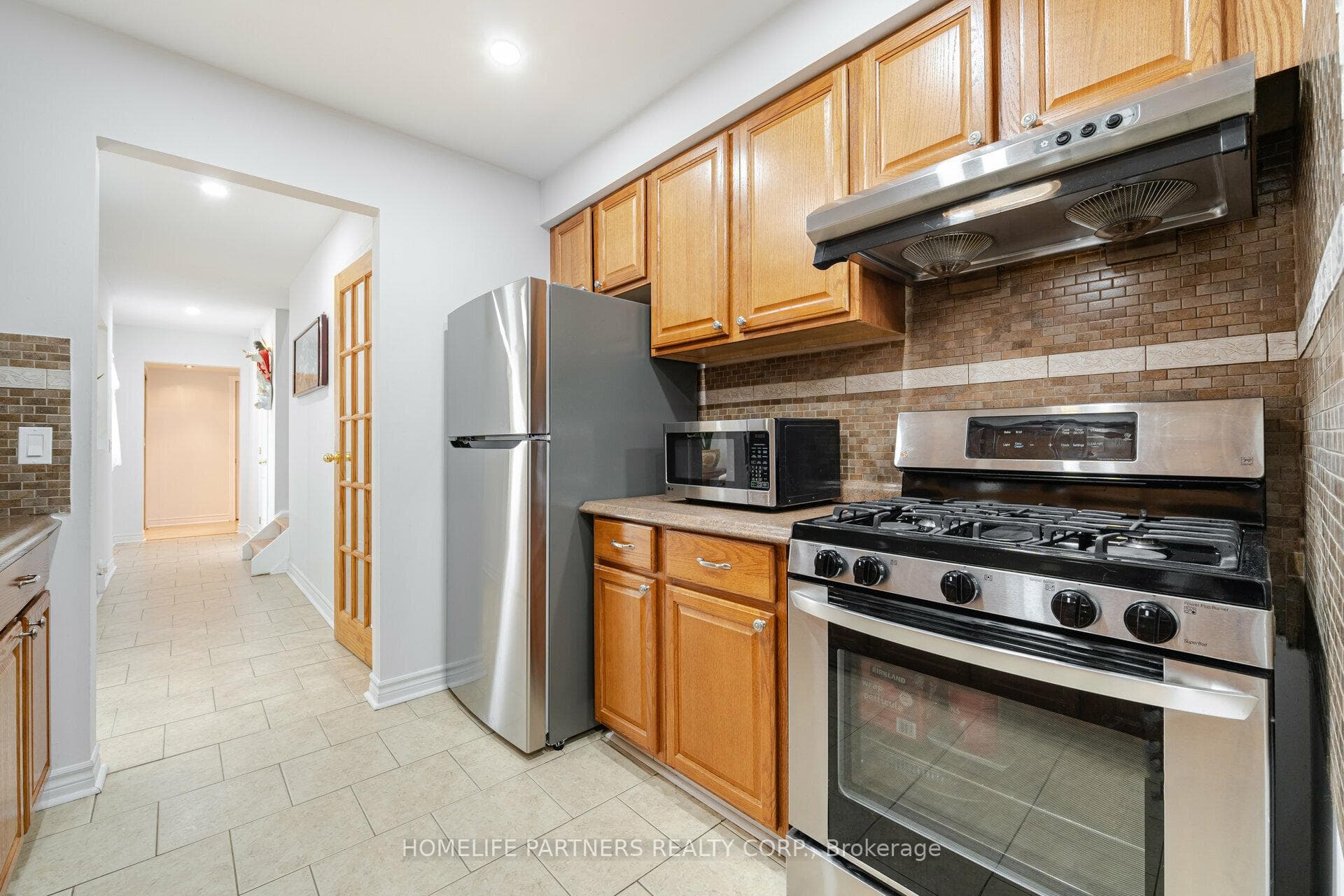 6 Nabob Crescent photo 15