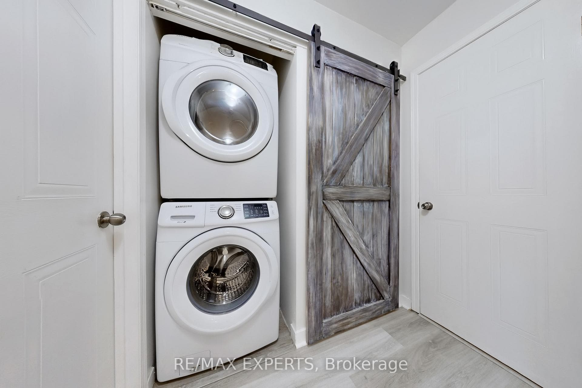 65 Trailwood Drive Unit 322 photo 36