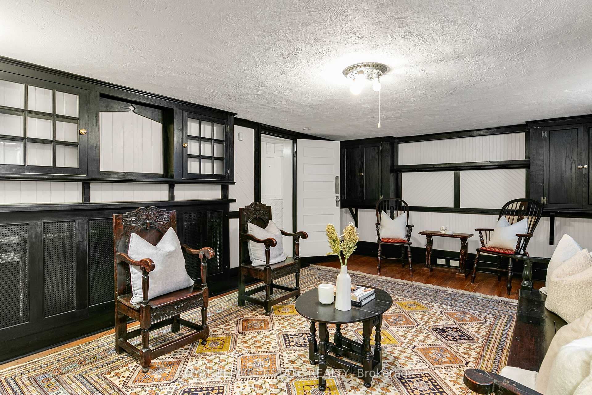 12 King Georges Road photo 31