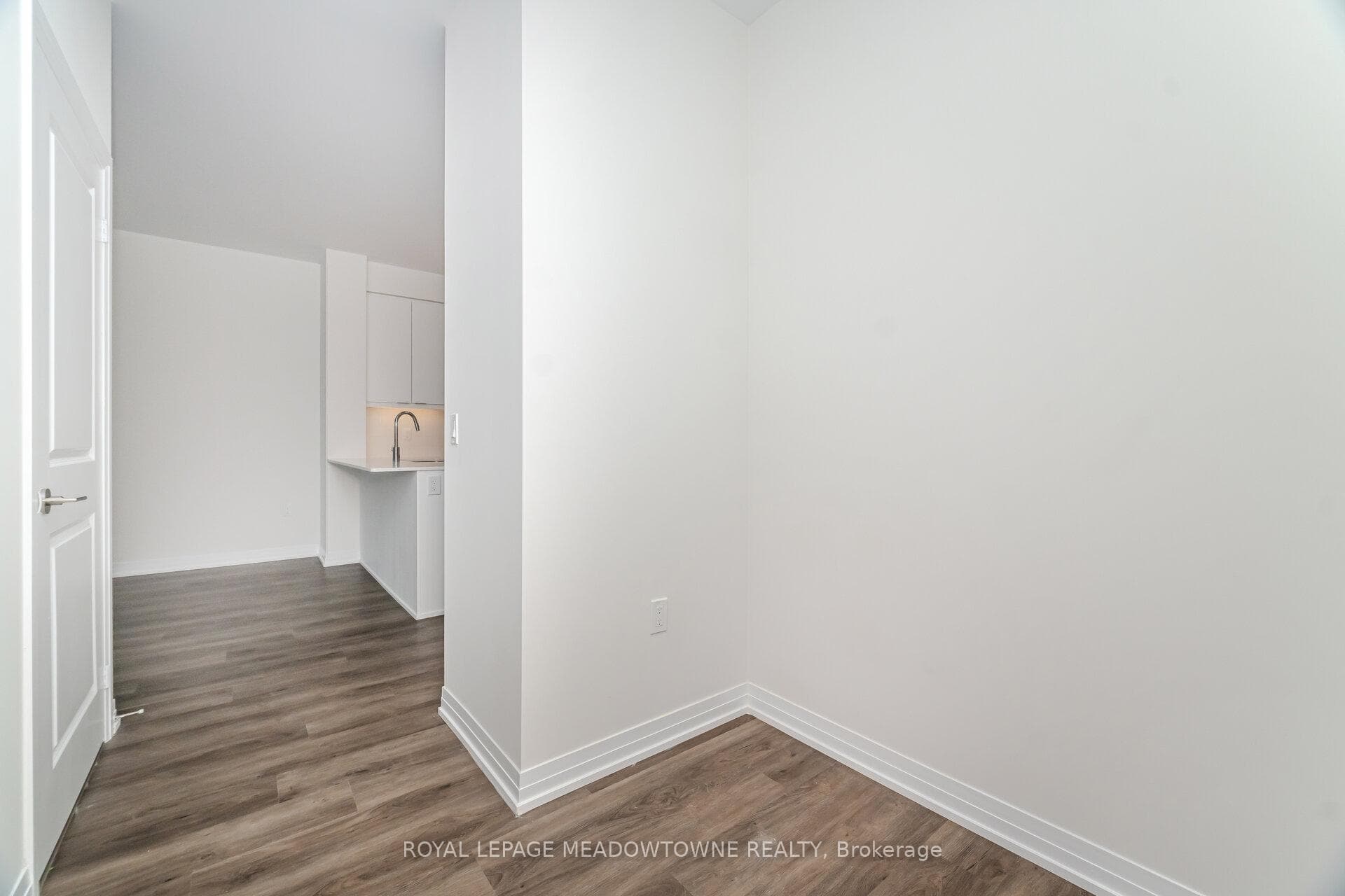 15 Watergarden Drive Unit 207 photo 26