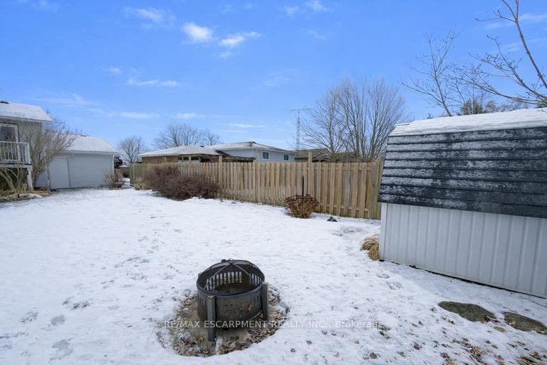 18 Ross Street photo 12