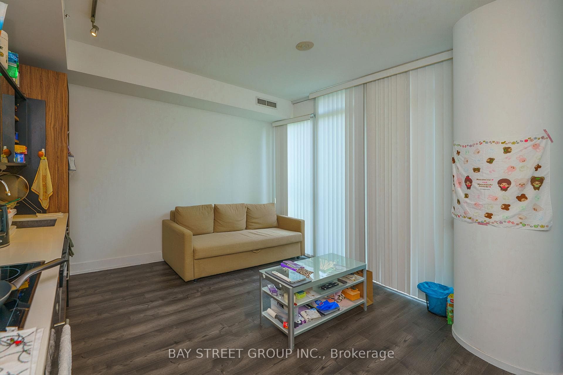 75 St Nicholas Street Unit 809 photo 5