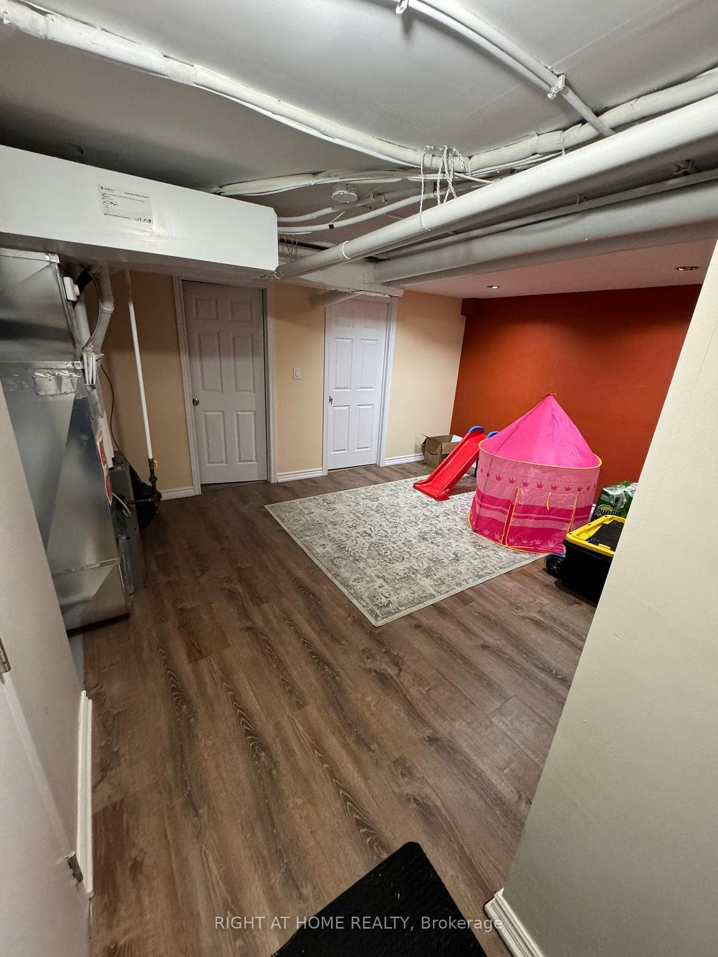 165 Hampshire Way Unit 18 photo 22