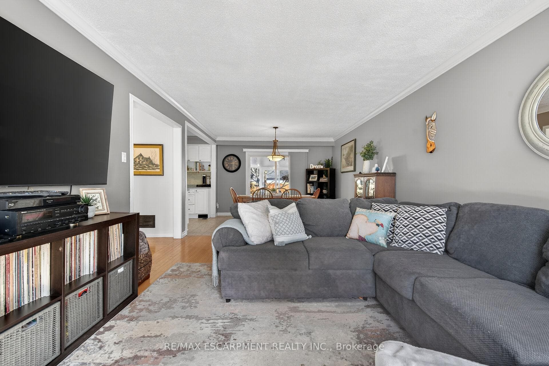 96 Dundee Drive photo 22