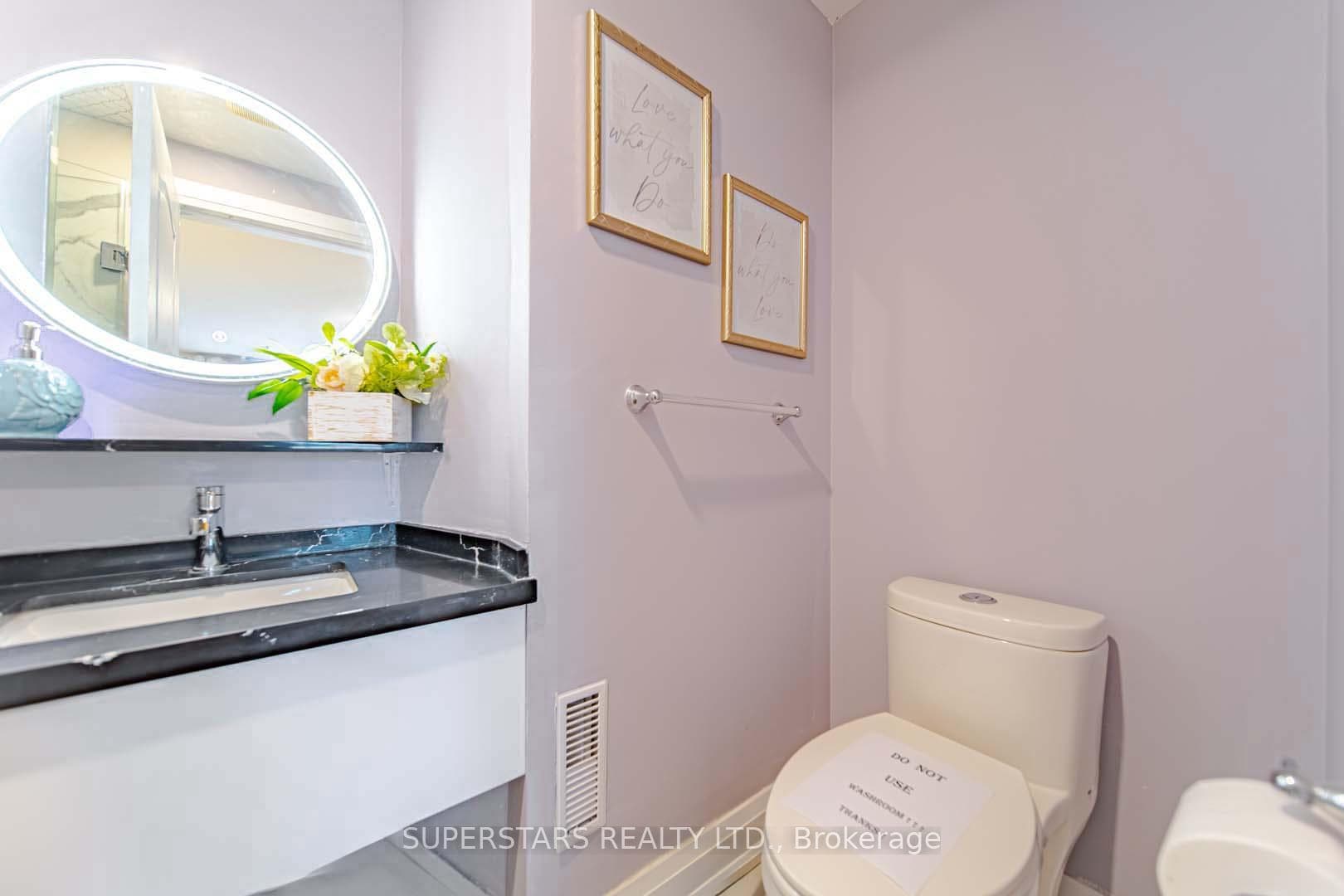 128 Kingston Road photo 21