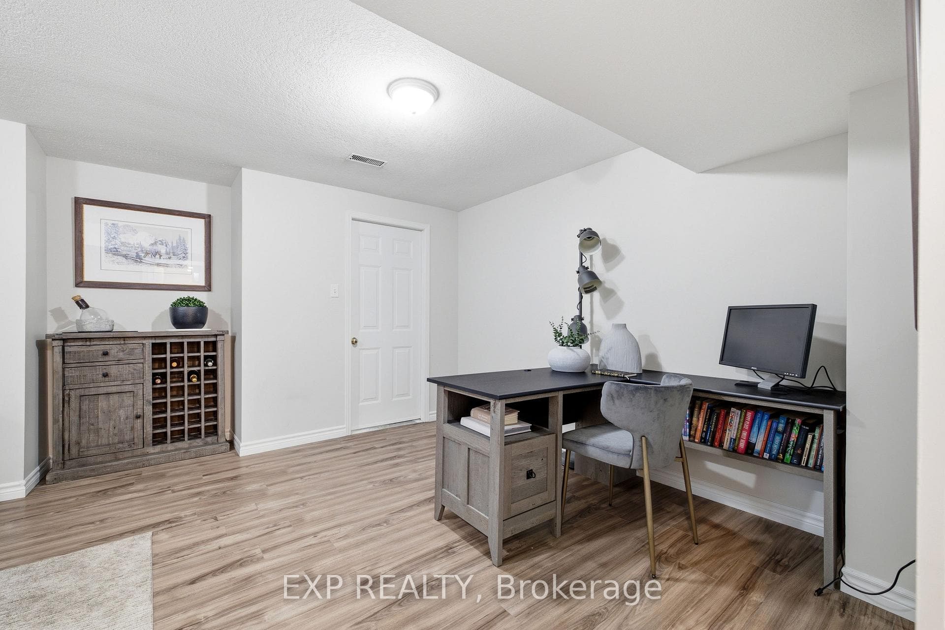 704 Jacob Lane photo 24