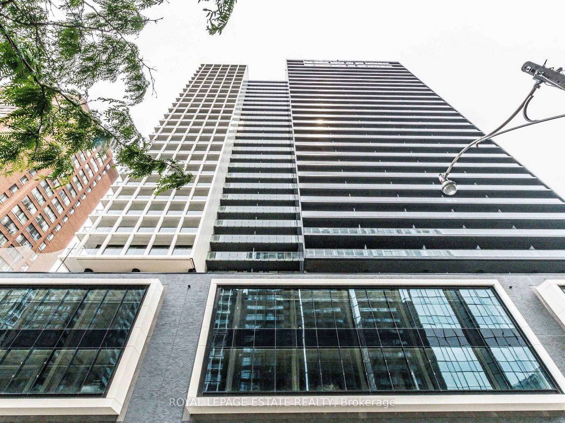 20 Edward Street Unit 1409 photo 6