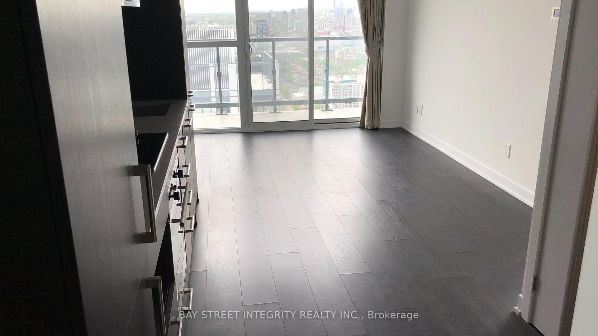 87 Peter Street Unit 4610 photo 8