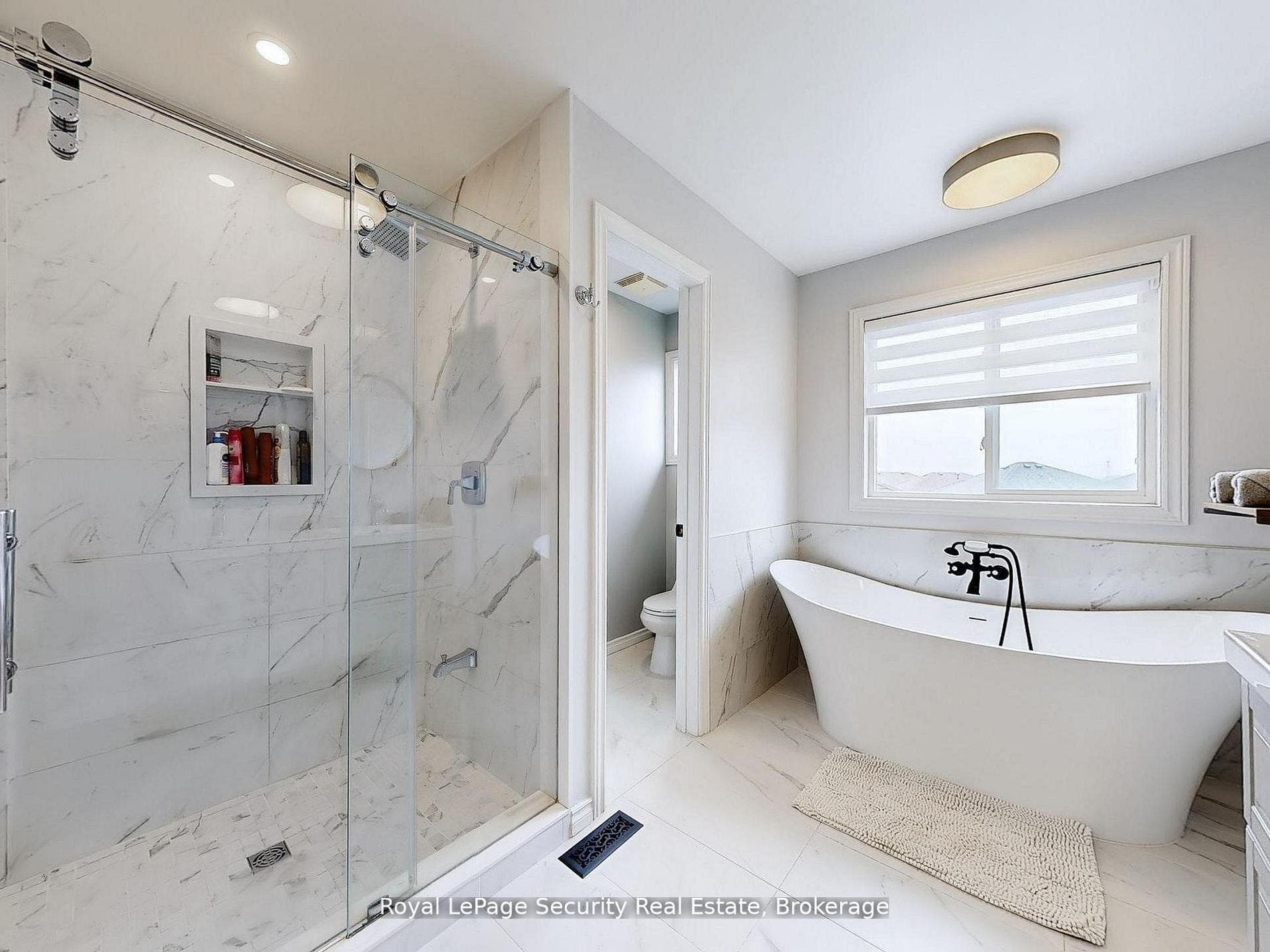 128 Daiseyfield Crescent photo 28