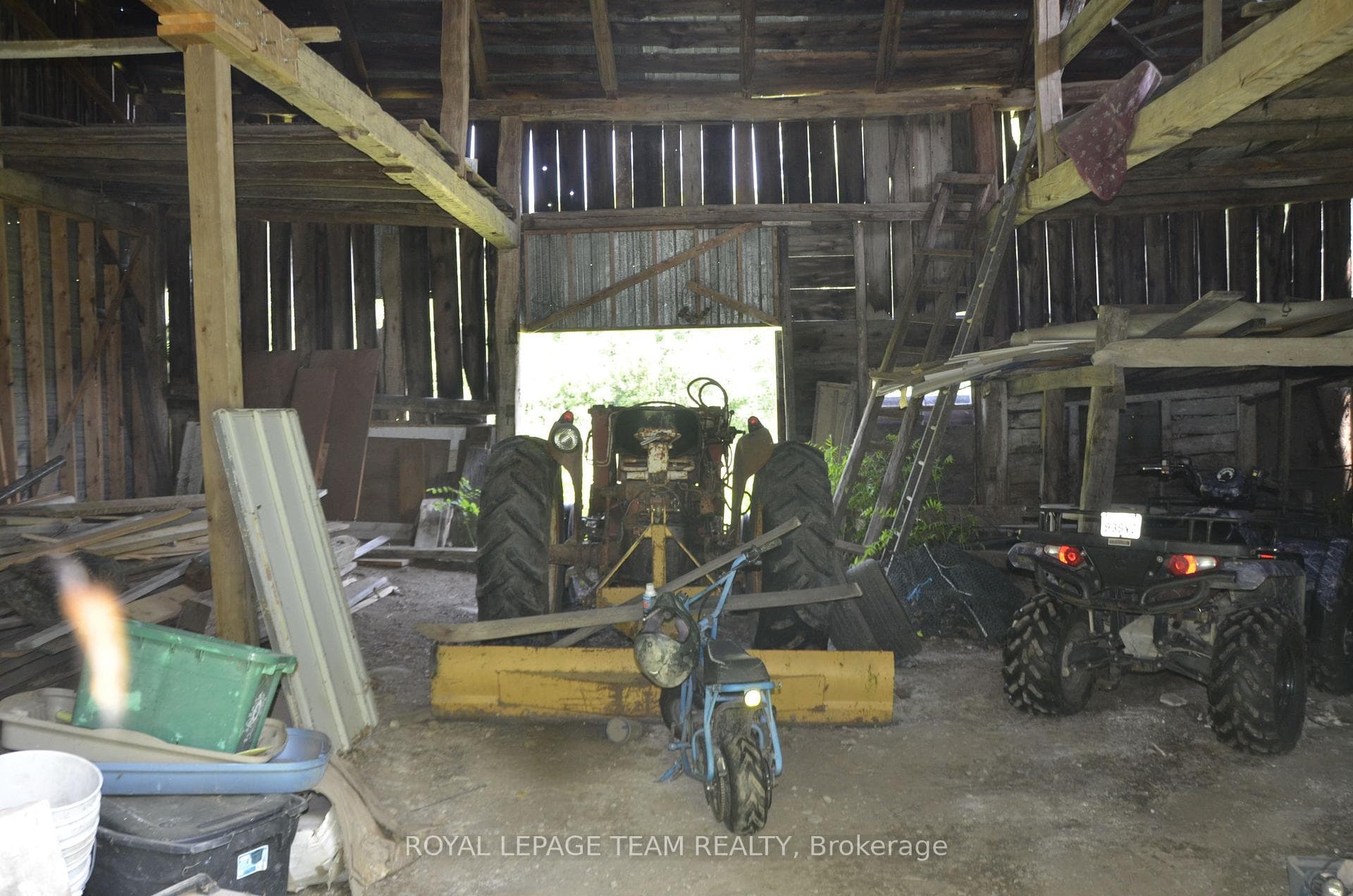 Barn