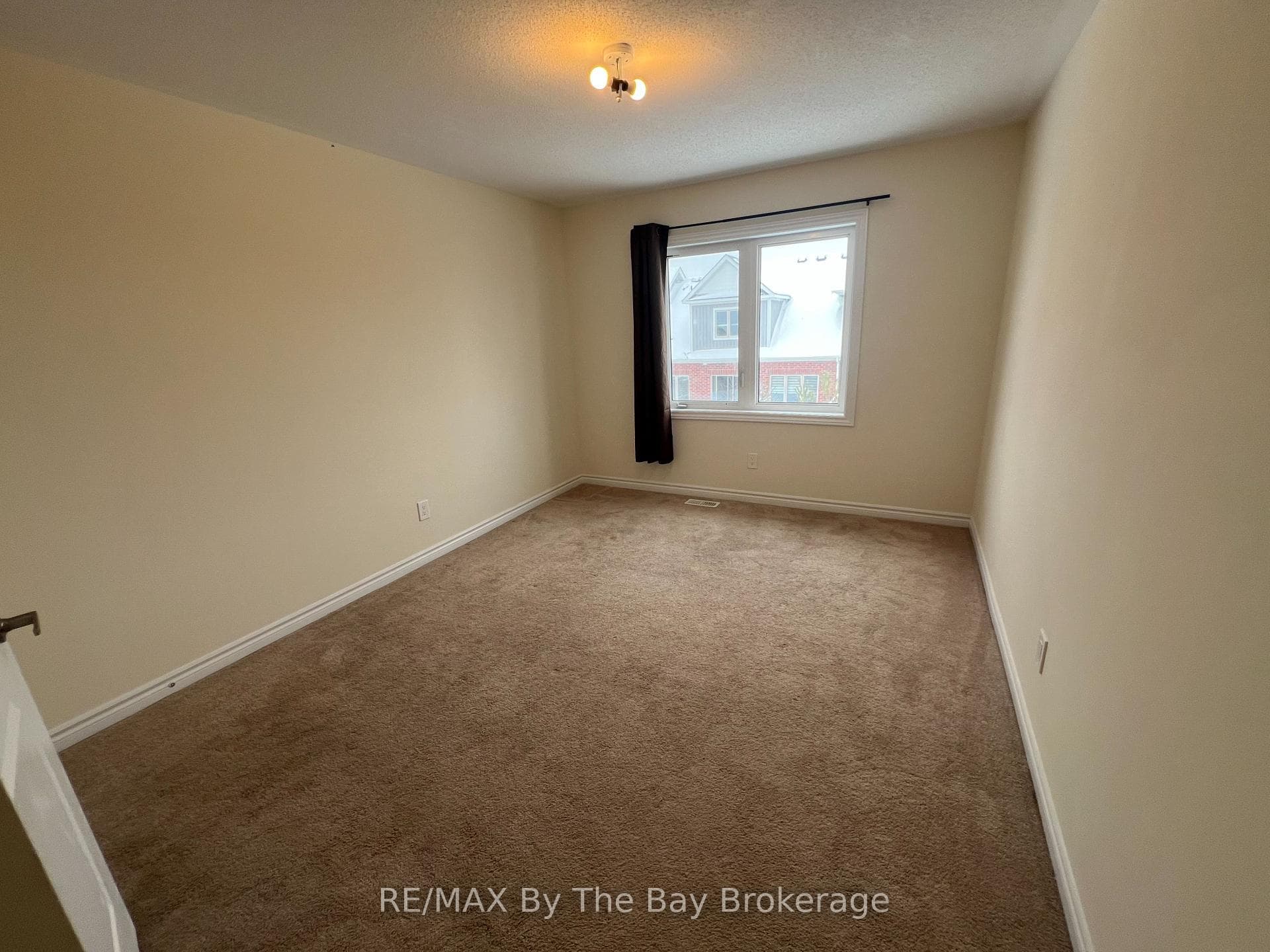 152 Allegra Drive photo 20