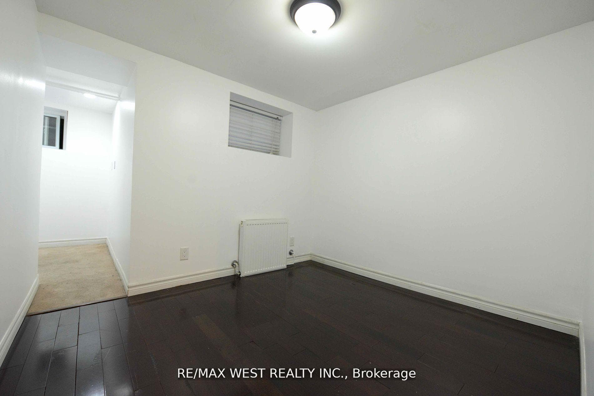 76 Rosemount Avenue photo 34