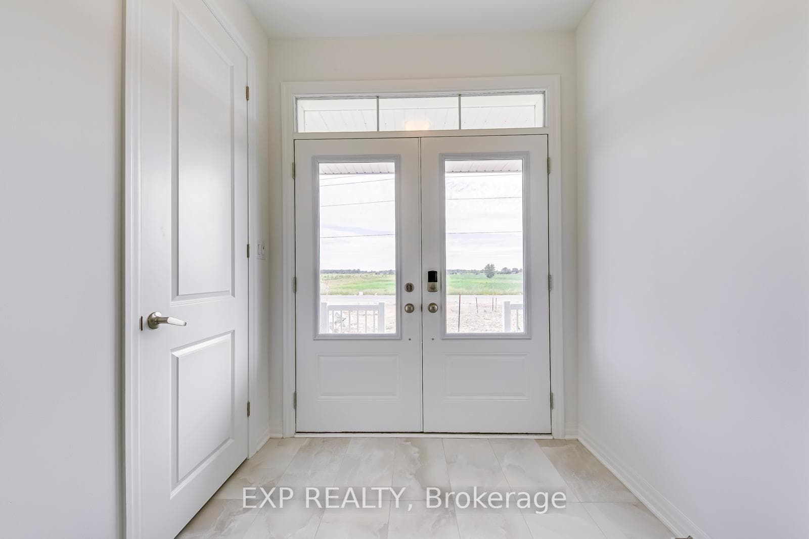 1317 Leriche Way Unit 18 photo 4