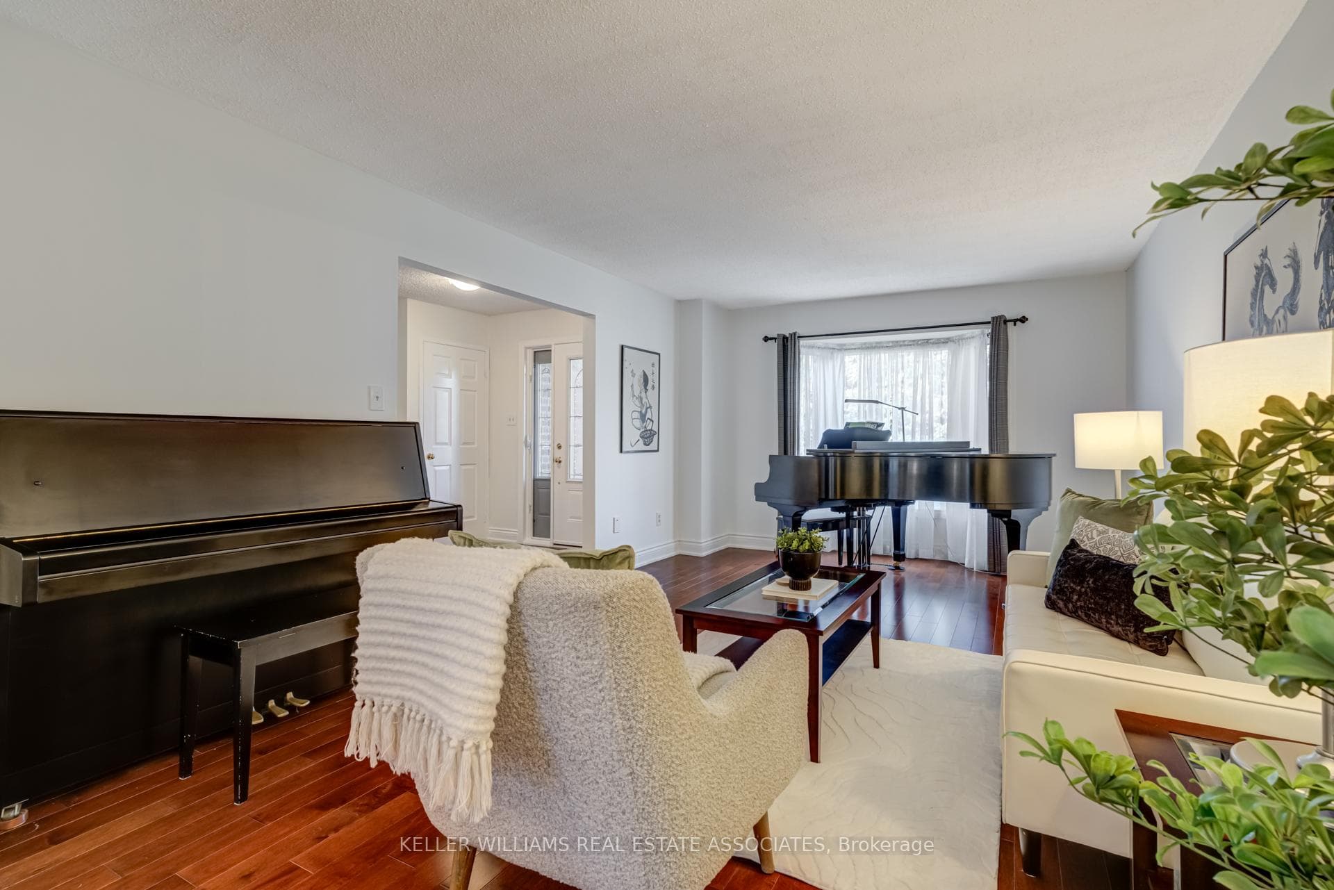 4108 Farnsworth Crescent photo 7