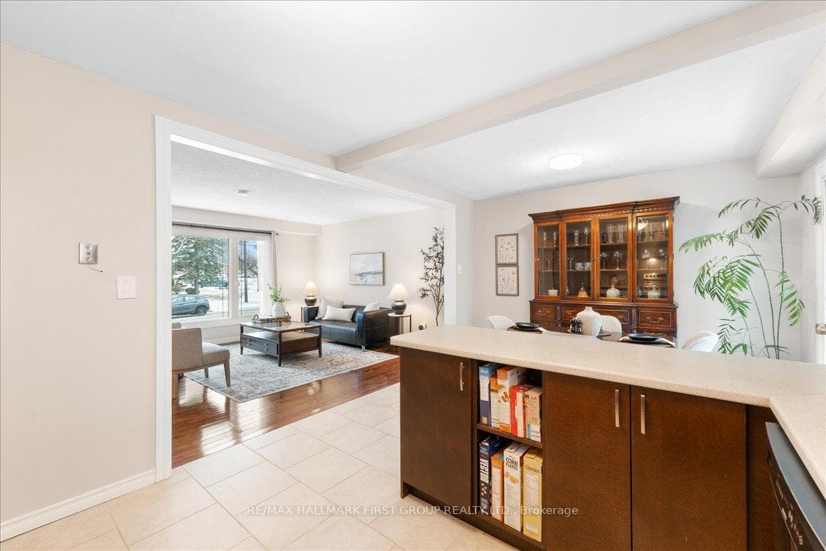 7 Cole Avenue photo 14
