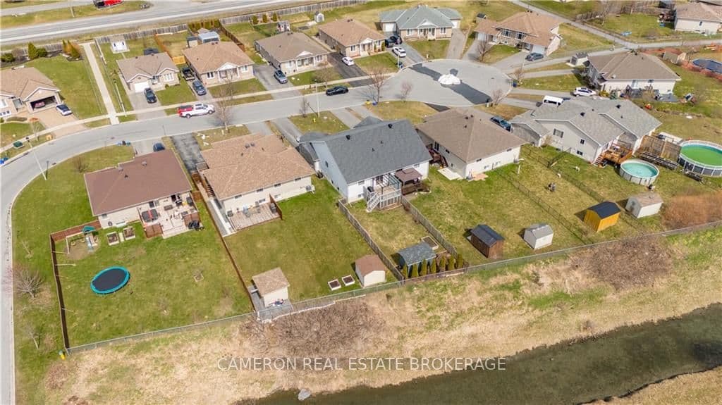 357 GLEN NORA Drive photo 28