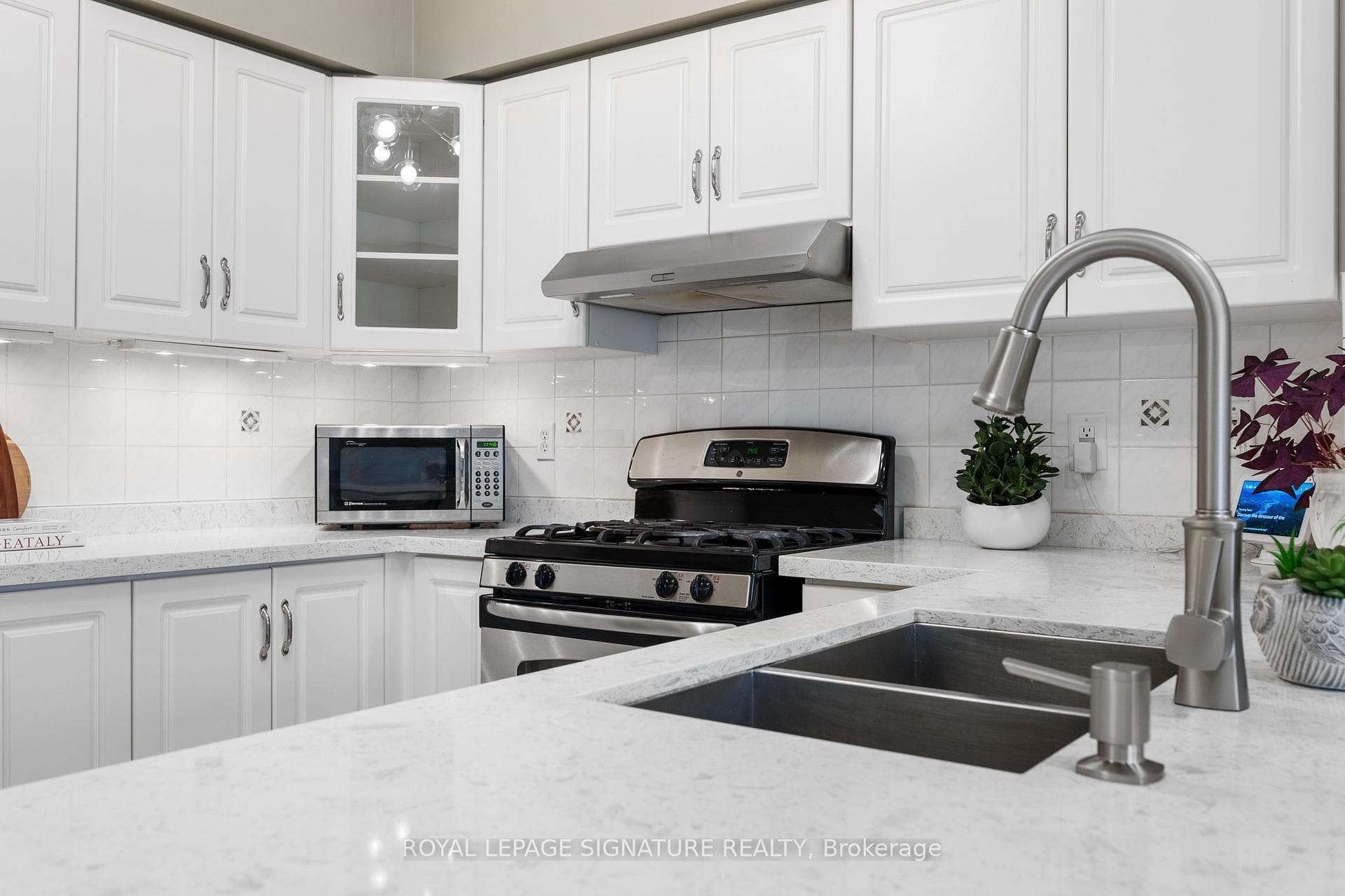 68 South Bonnington Avenue photo 13