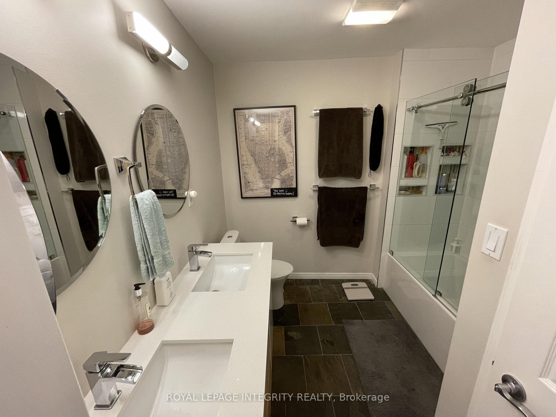 9 Holmwood Avenue photo 13