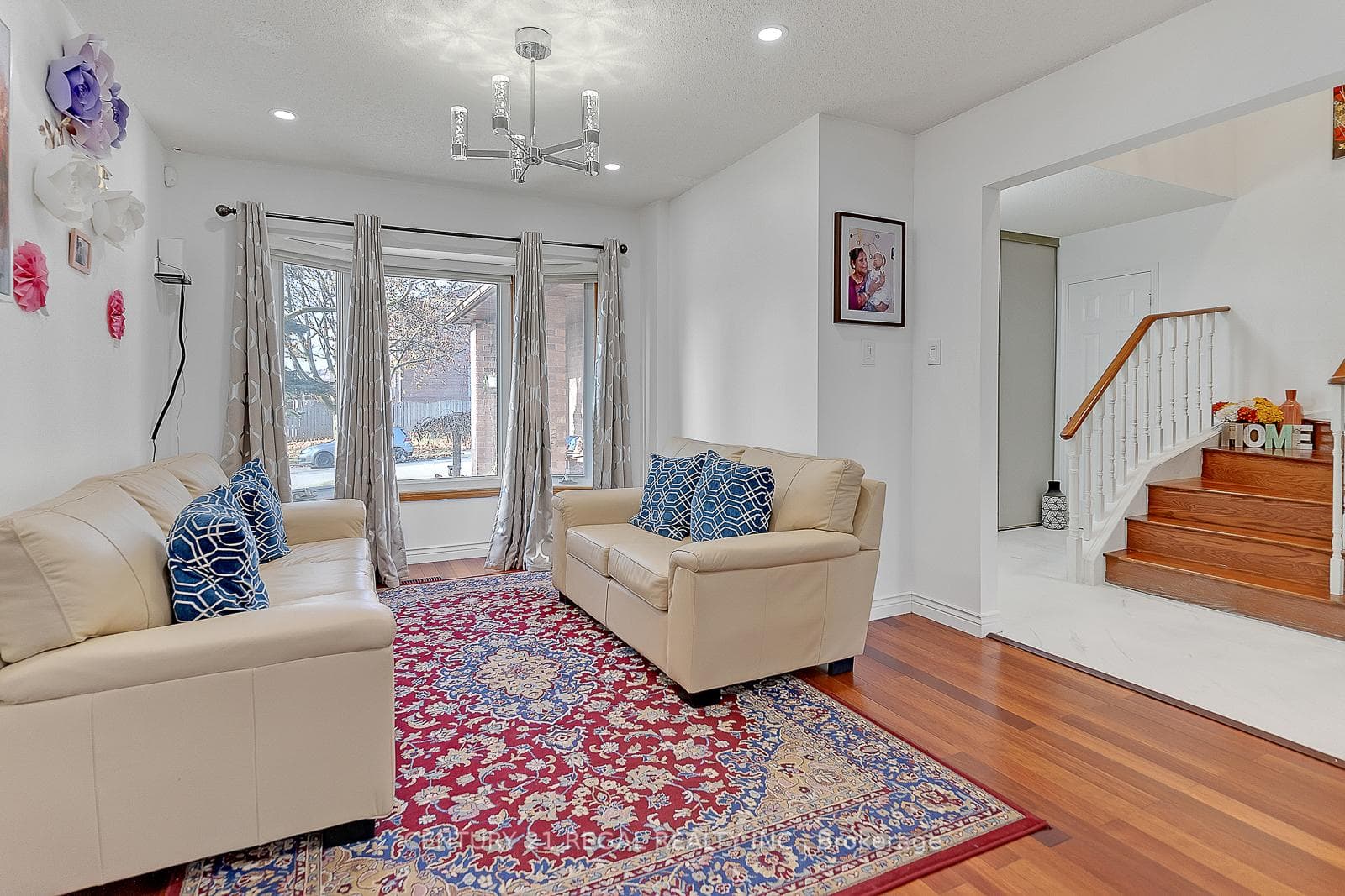 28 Upland Drive photo 9