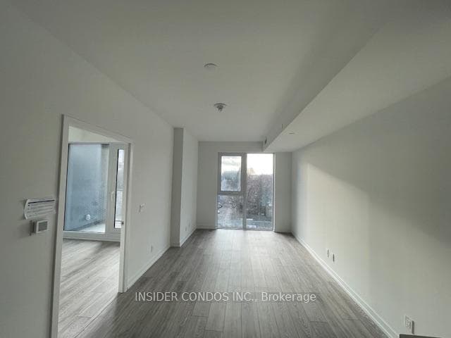 2020 Bathurst Street Unit 503 photo 9