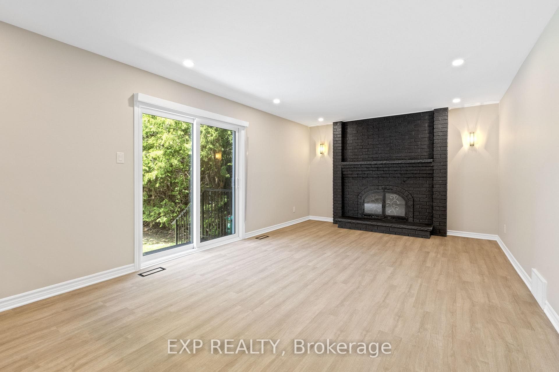 869 Maryland Avenue photo 6