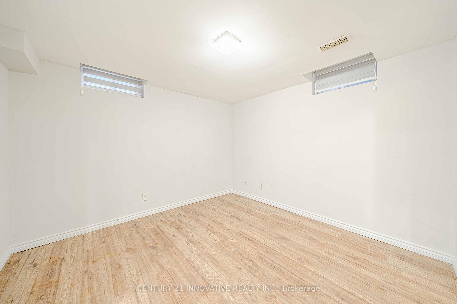 148 William Honey Crescent Unit Bsmt photo 15