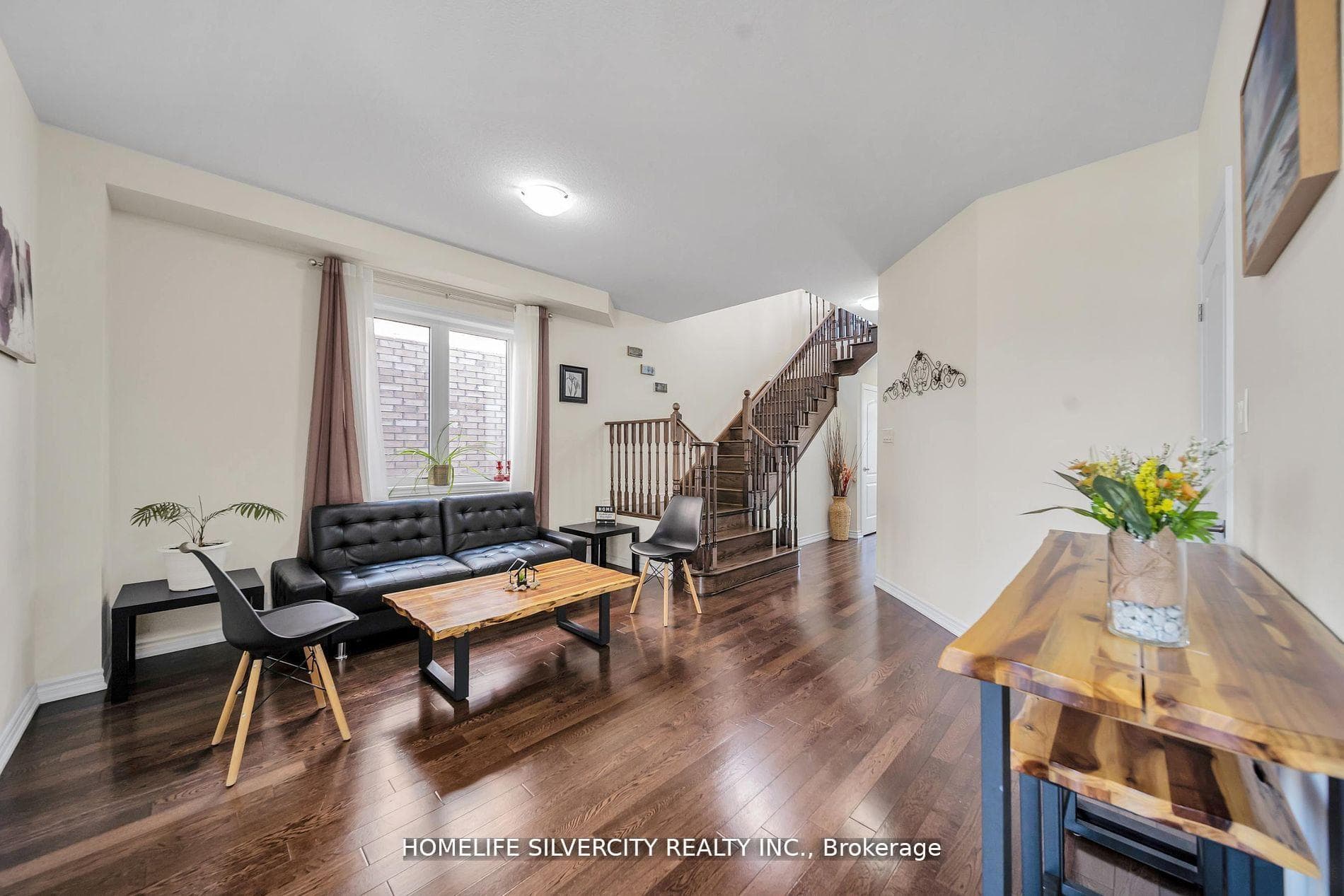 16 Cahill Drive photo 9