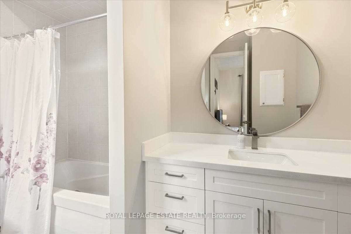 34 Selleck Drive photo 23