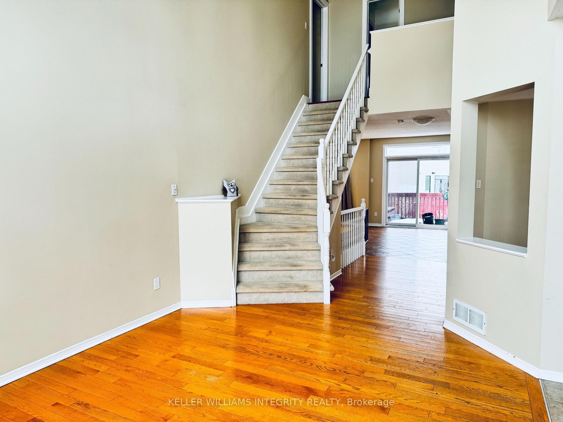 135 Stoney Pond Court photo 6