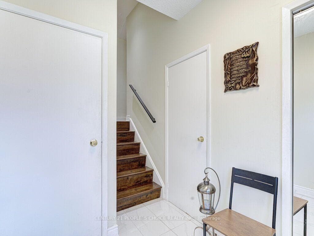 85 Albright Road Unit 13 photo 5