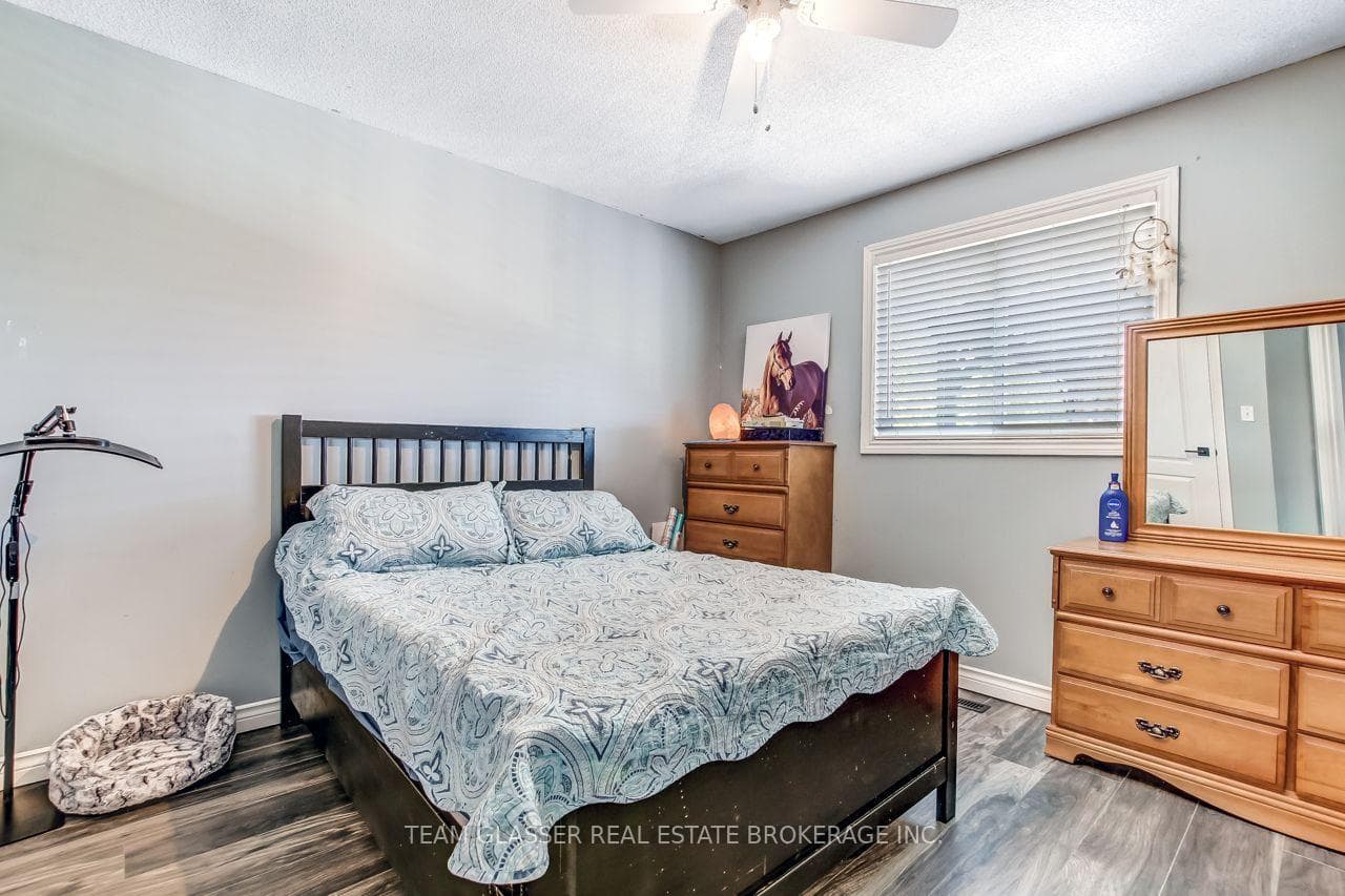 23999 Mayfair Road photo 21