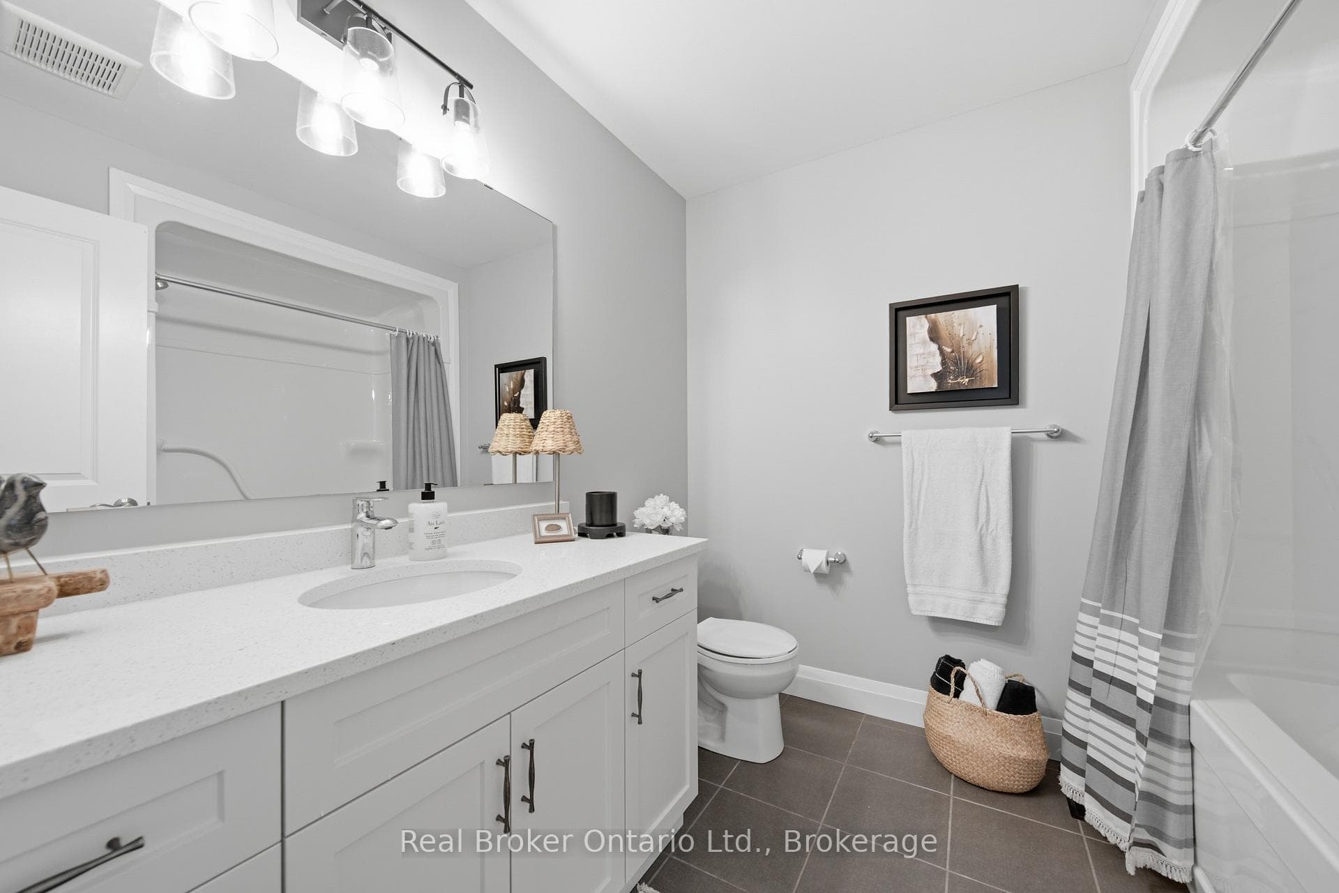 103 Stephenson Way photo 19