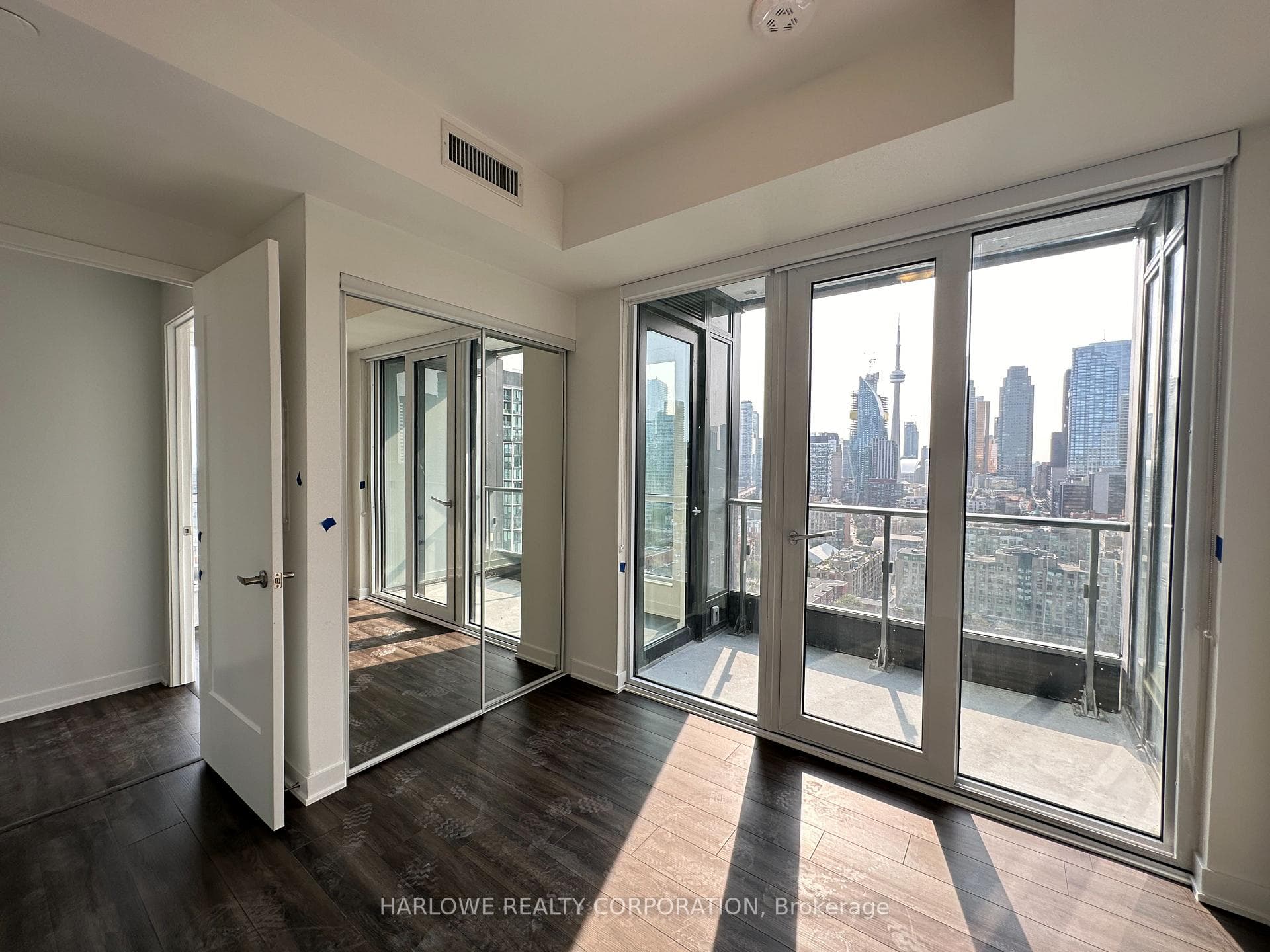 135 Lower Sherbourne Street Unit 2127 W photo 9
