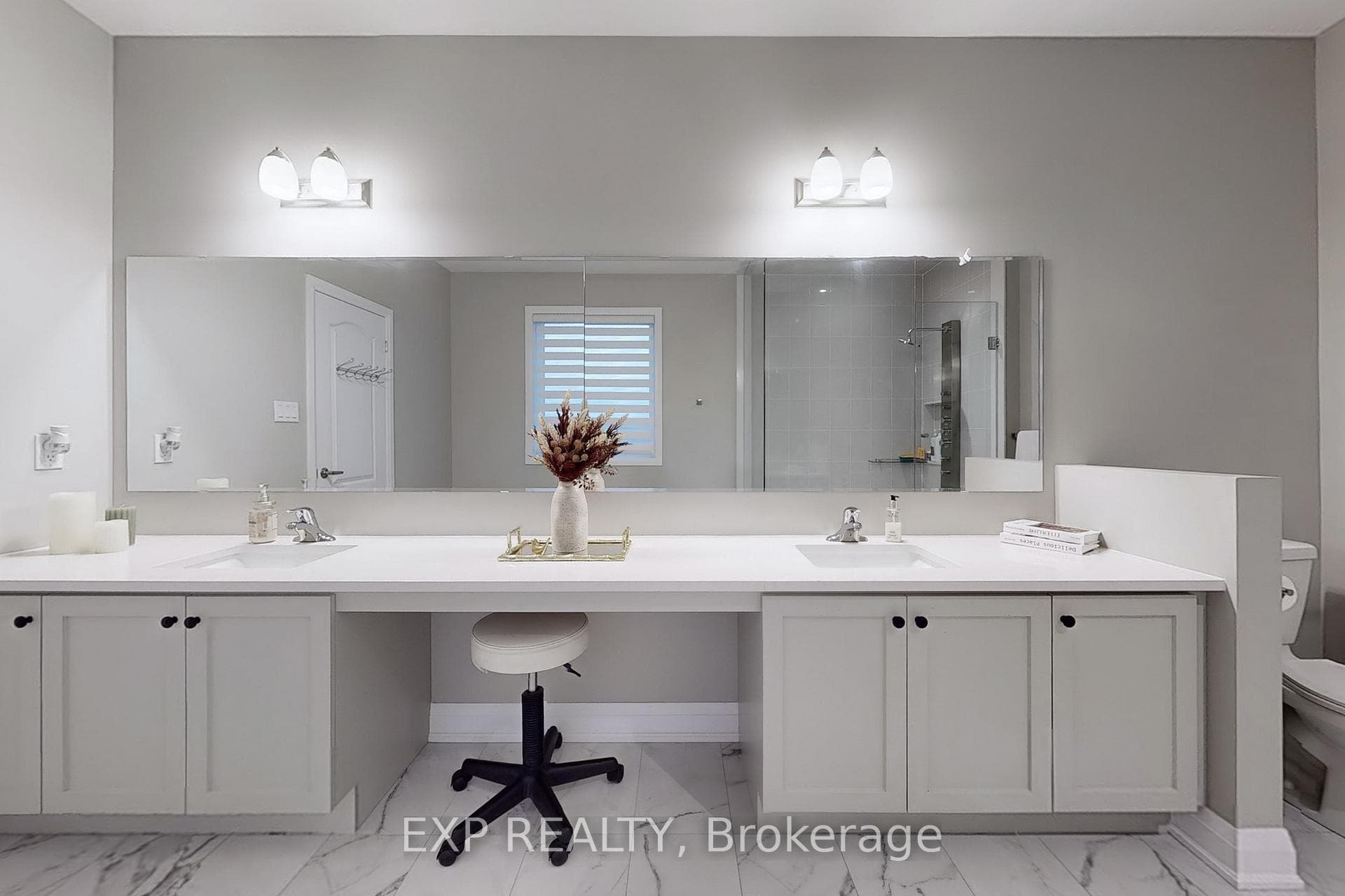 59 Lipscott Drive photo 30
