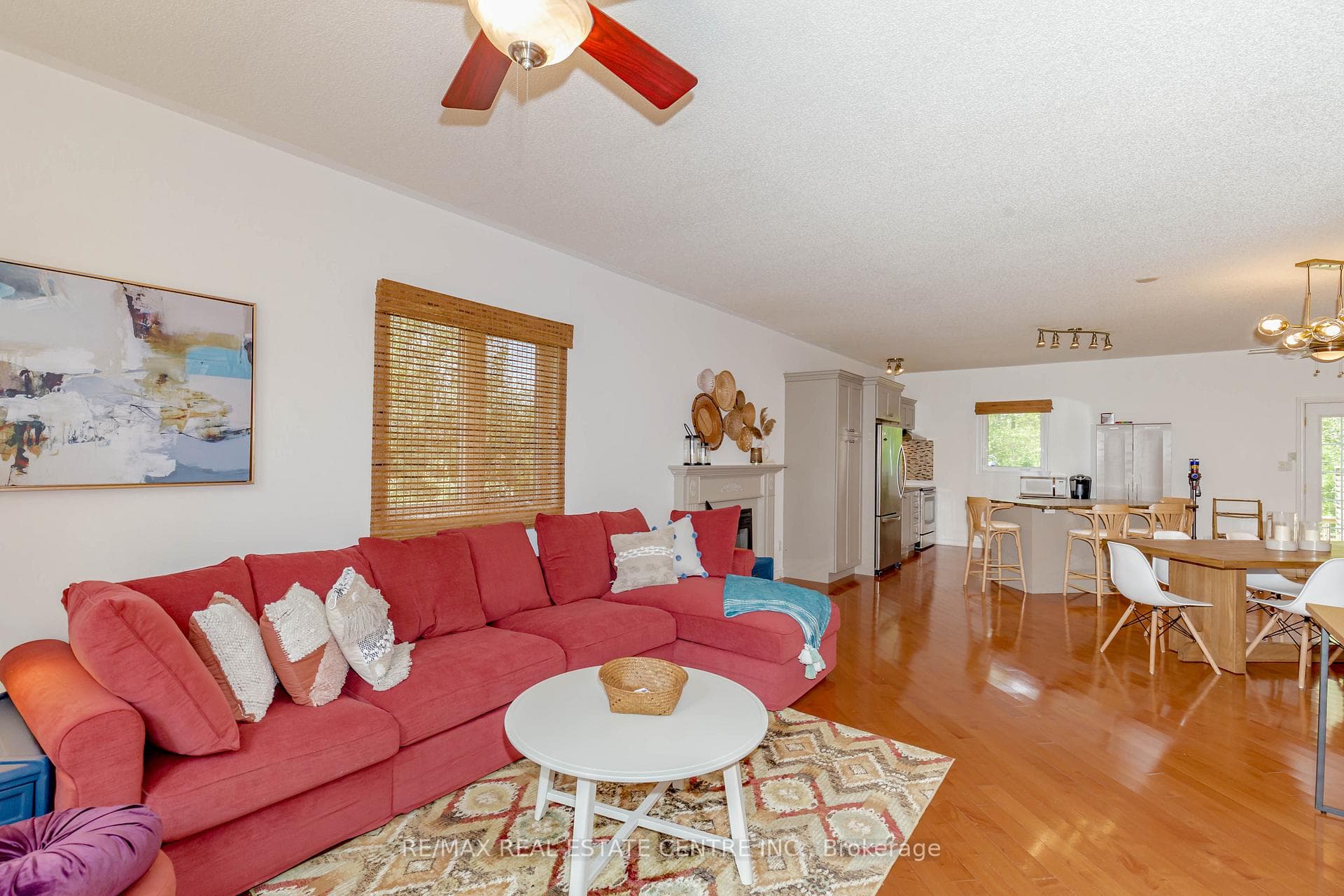 1102 Siesta Drive photo 6