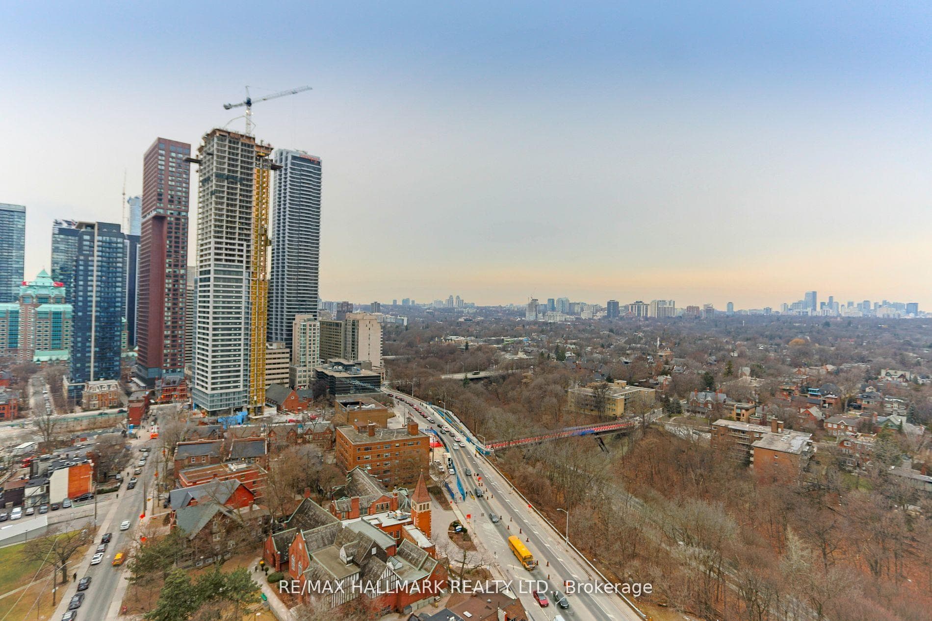 575 Bloor Street Unit 2109 photo 16